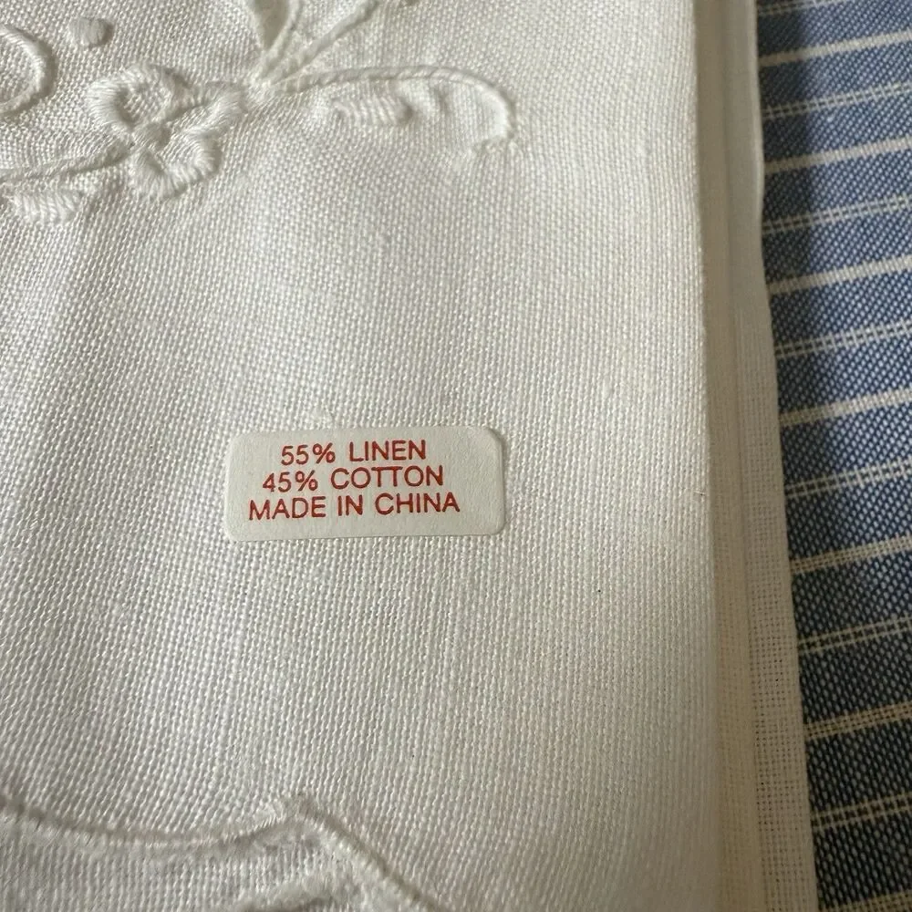 Embroidered Linen Napkins Set 12 White Floral Scallop Edge 20.5 x 13.5‎